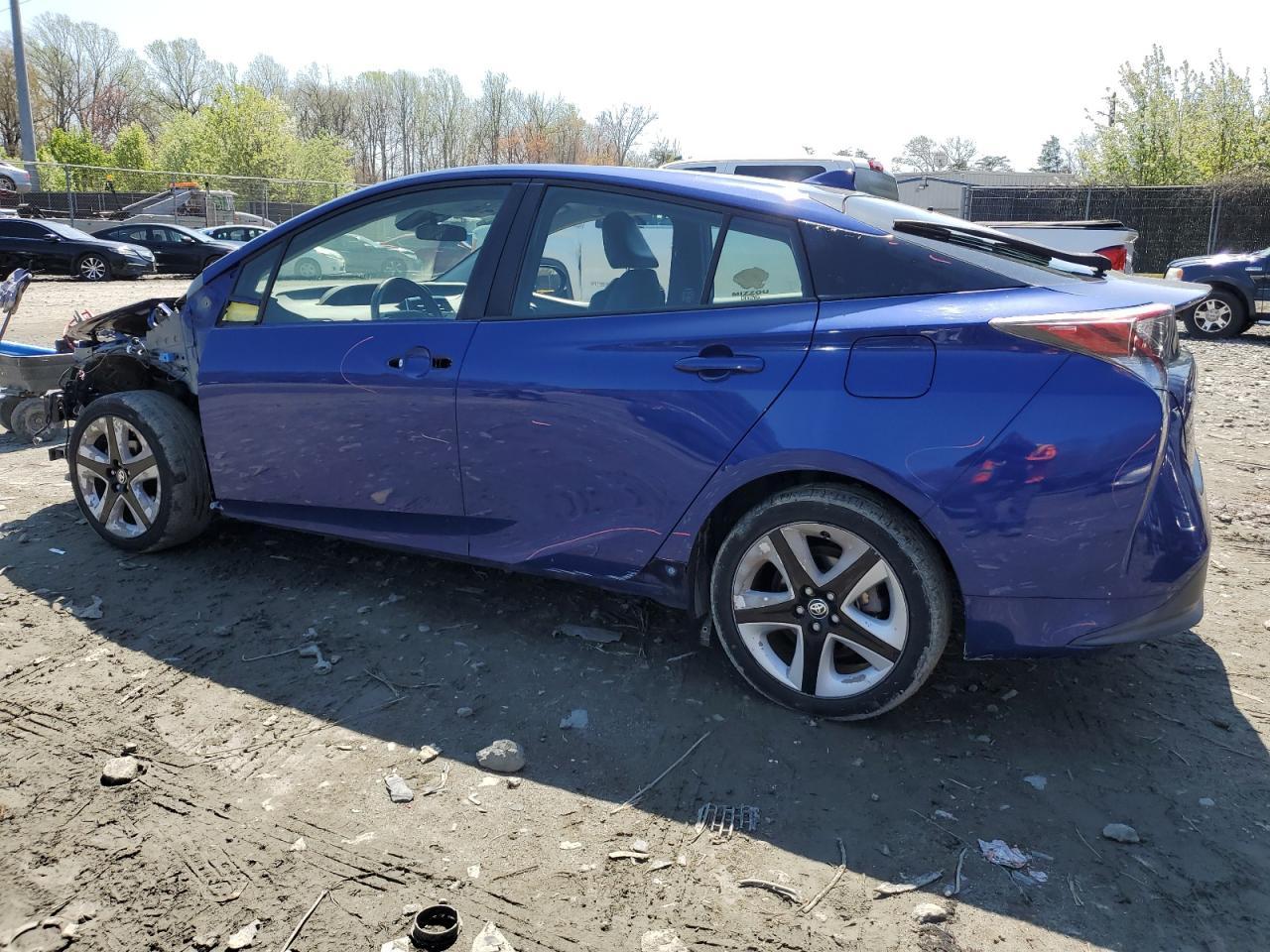 2016 Toyota Prius - Image 2