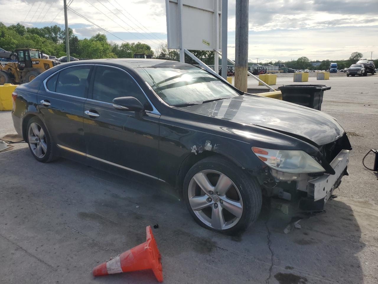 2011 Lexus Ls 460 - Image 4