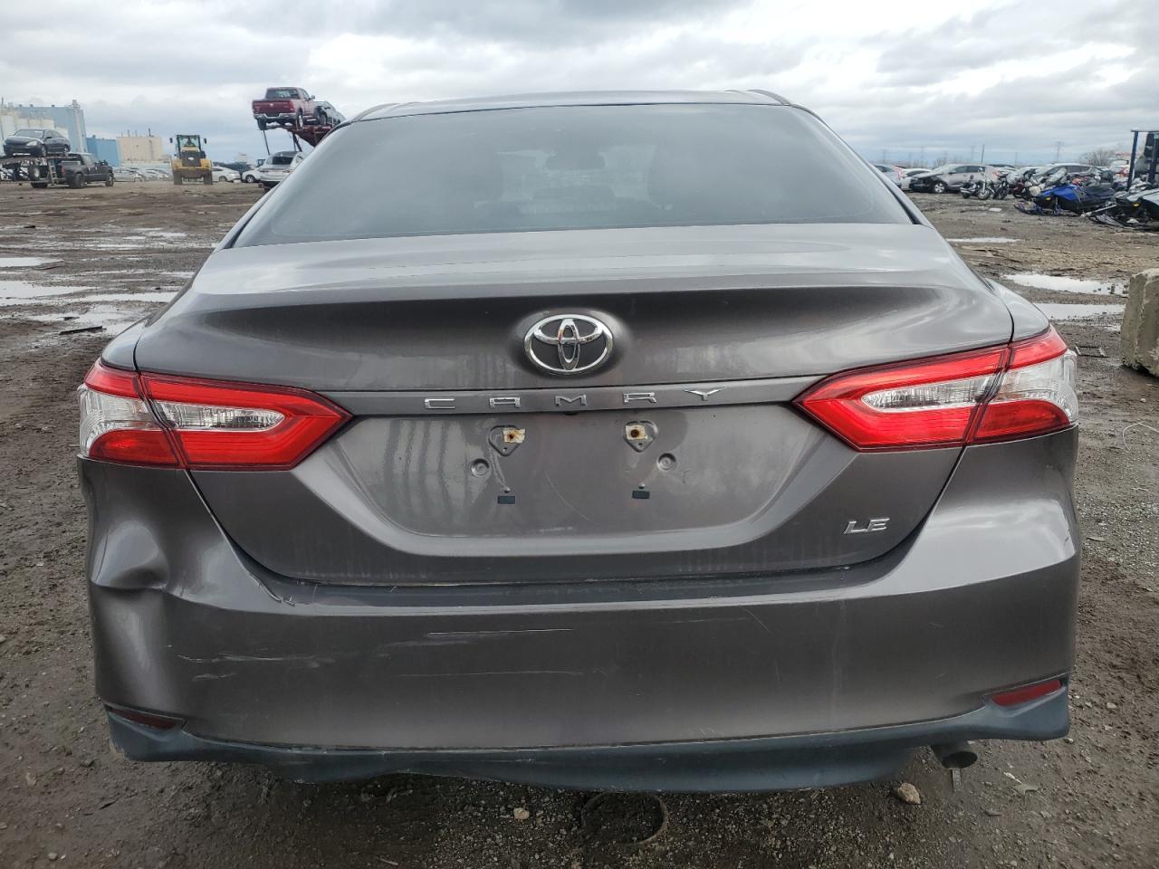2018 Toyota Camry L - Фото 6