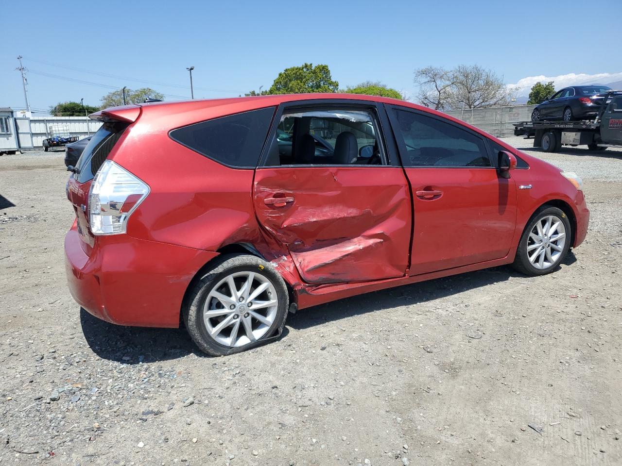 2013 Toyota Prius V - Фото 3