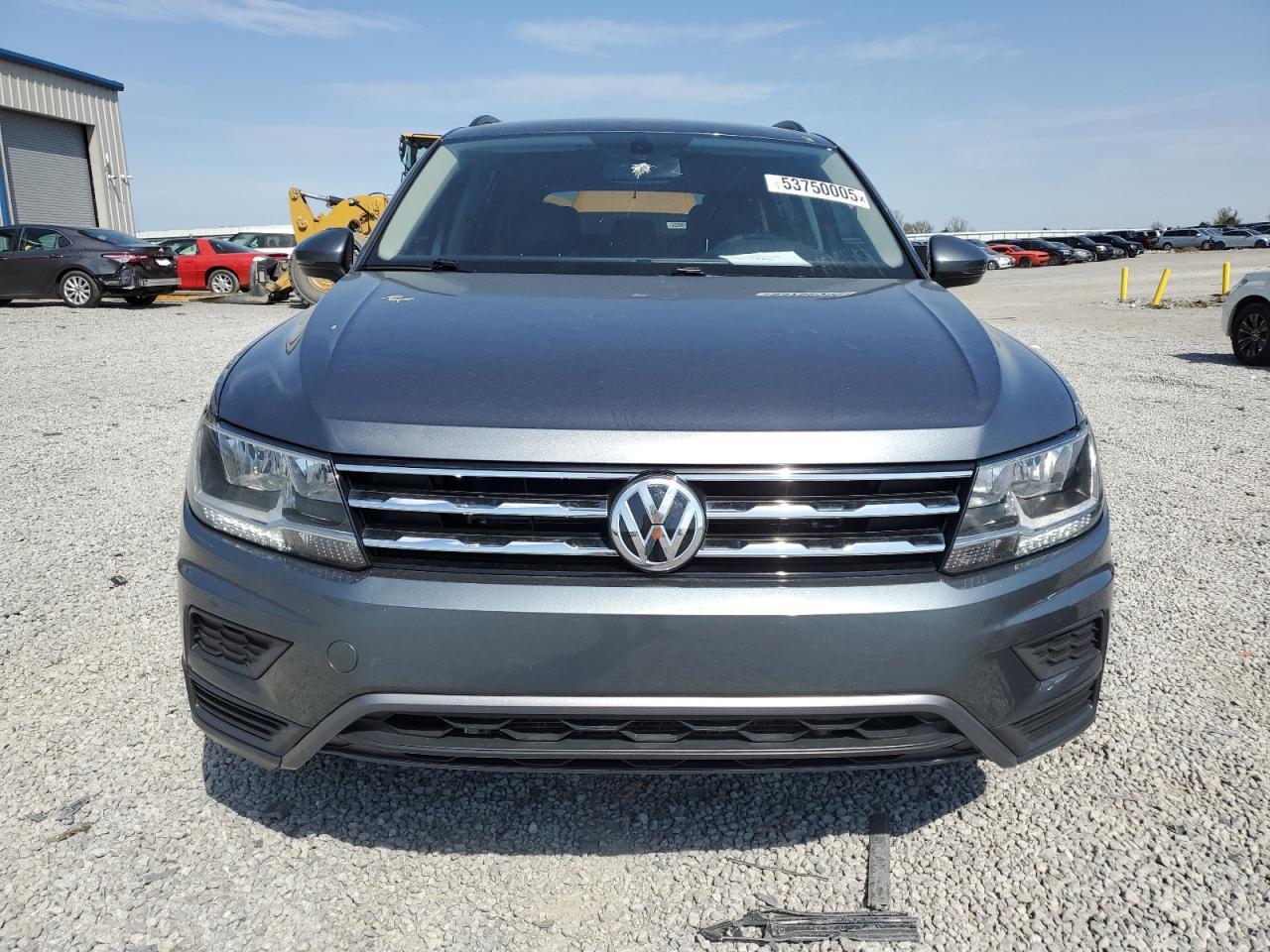 2021 Volkswagen Tiguan Se - Фото 5