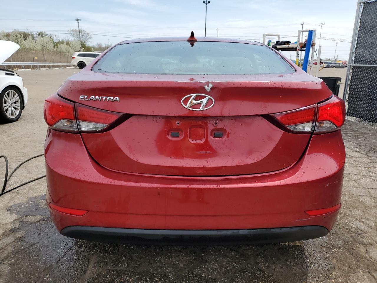 2014 Hyundai Elantra Se - Фото 6