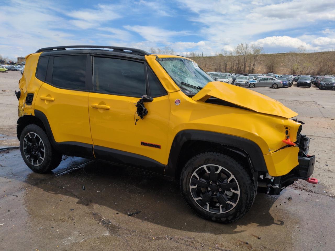 2023 Jeep Renegade Trailhawk - Фото 4