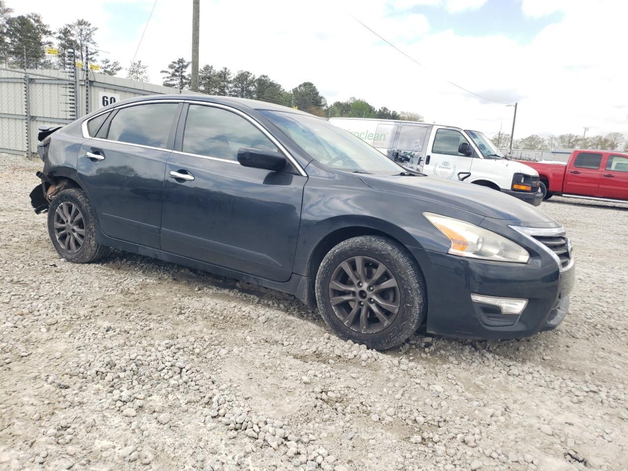 2015 Nissan Altima 2.5 - Фото 4