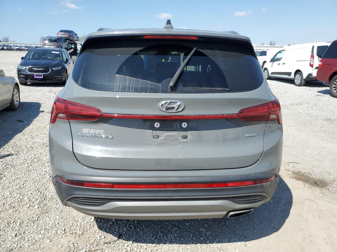 2021 Hyundai Santa Fe Se - Image 6