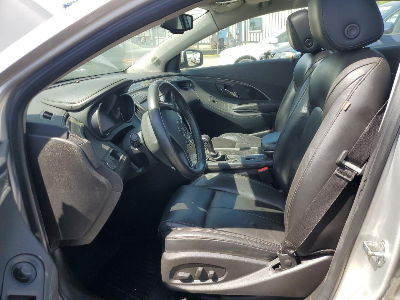 2015 Buick Lacrosse - Image 7