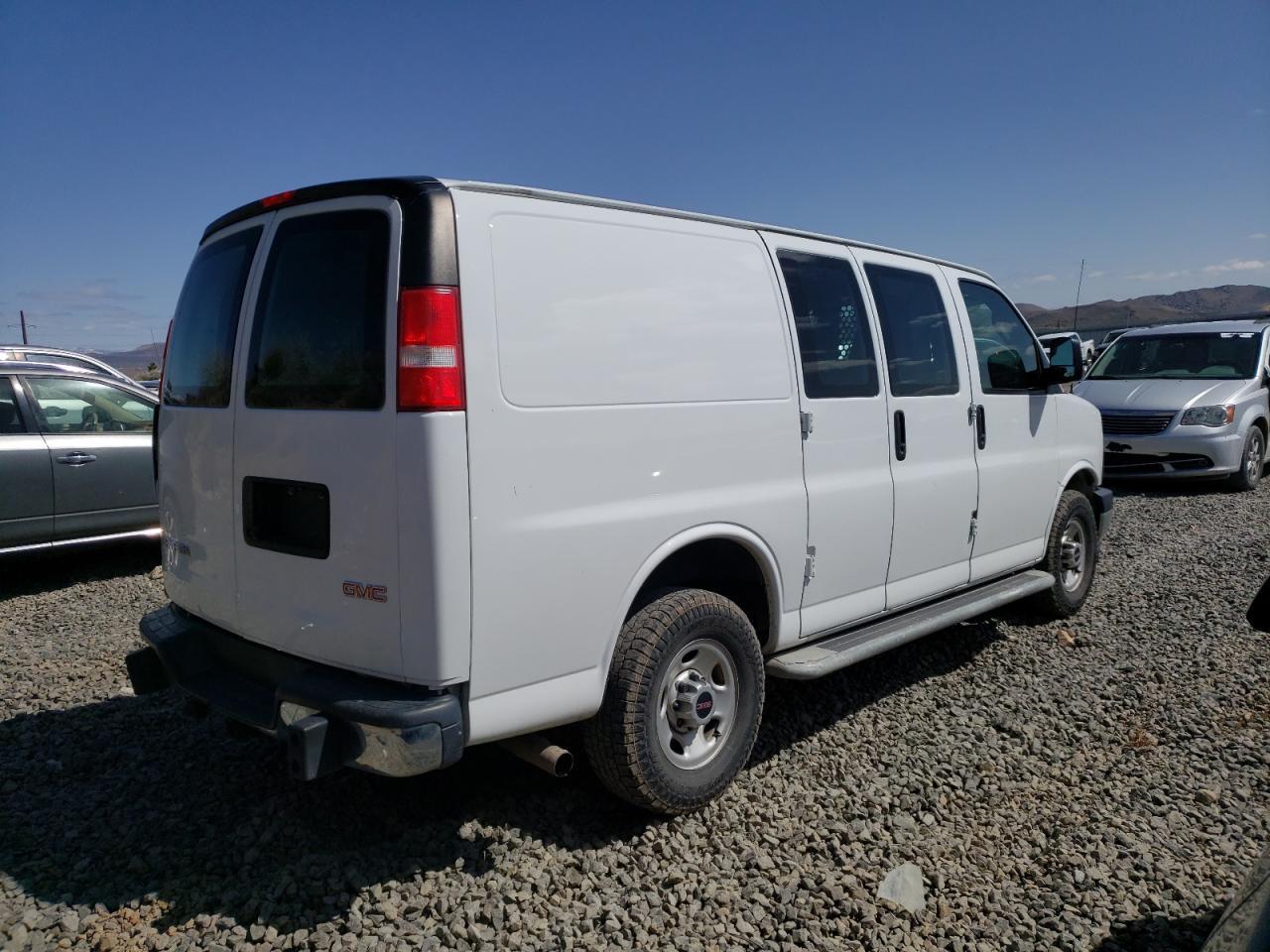 2018 GMC Savana G2500 - Фото 3