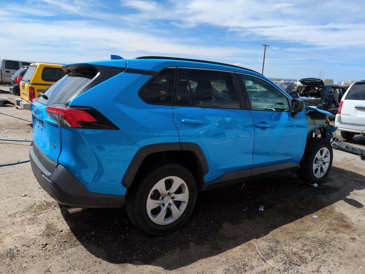 2020 Toyota Rav4 Le - Фото 3