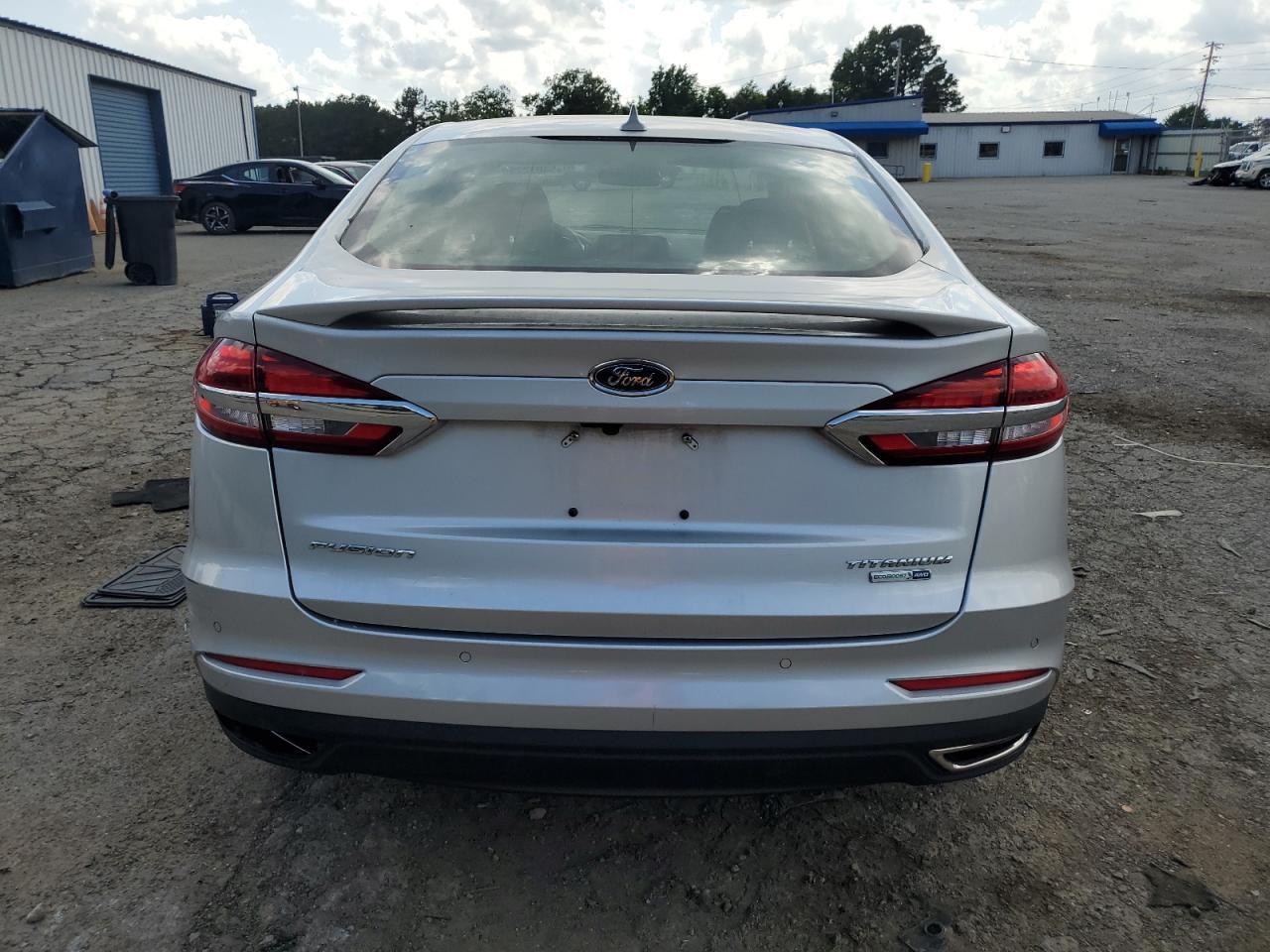 2019 Ford Fusion Titanium - Image 6