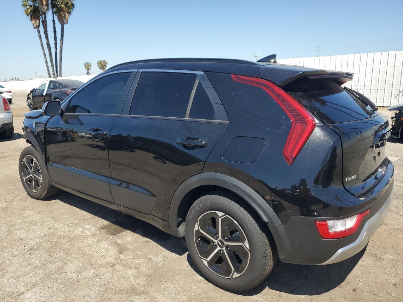 2025 Kia Niro Ex - Фото 2