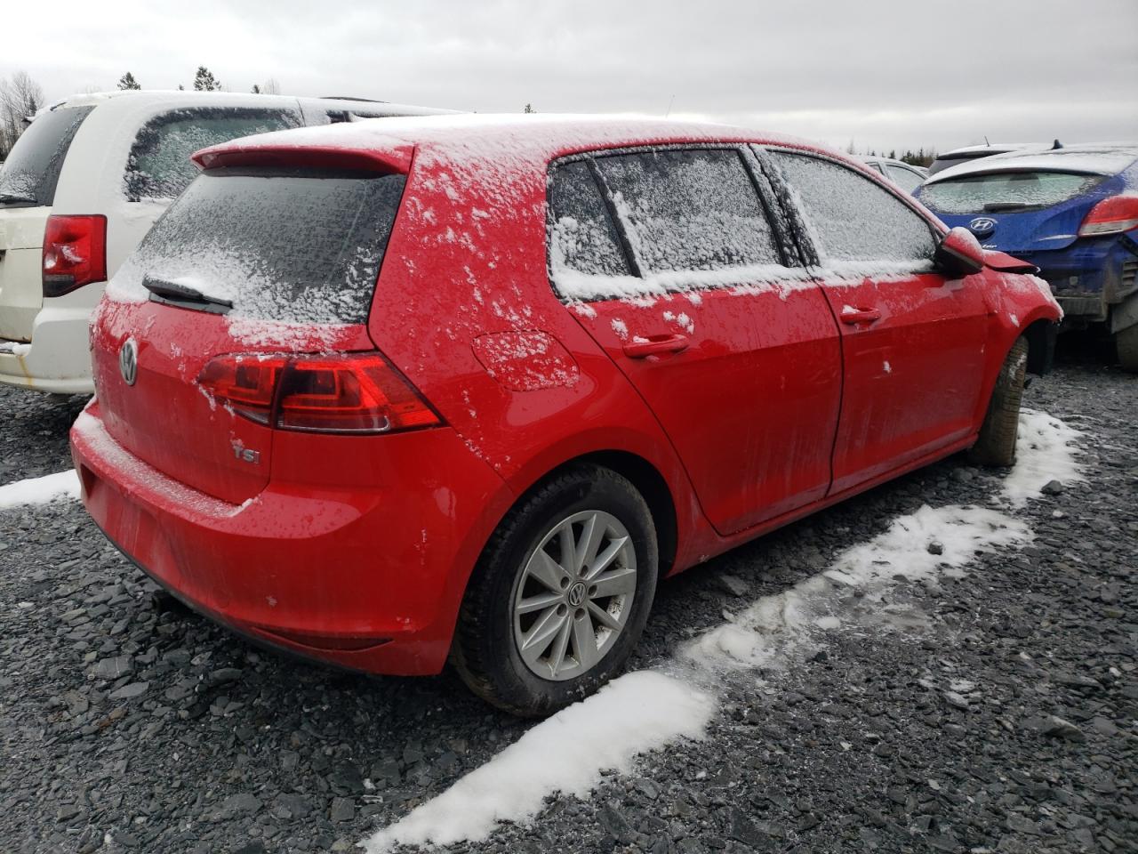 2017 Volkswagen Golf S - Image 3