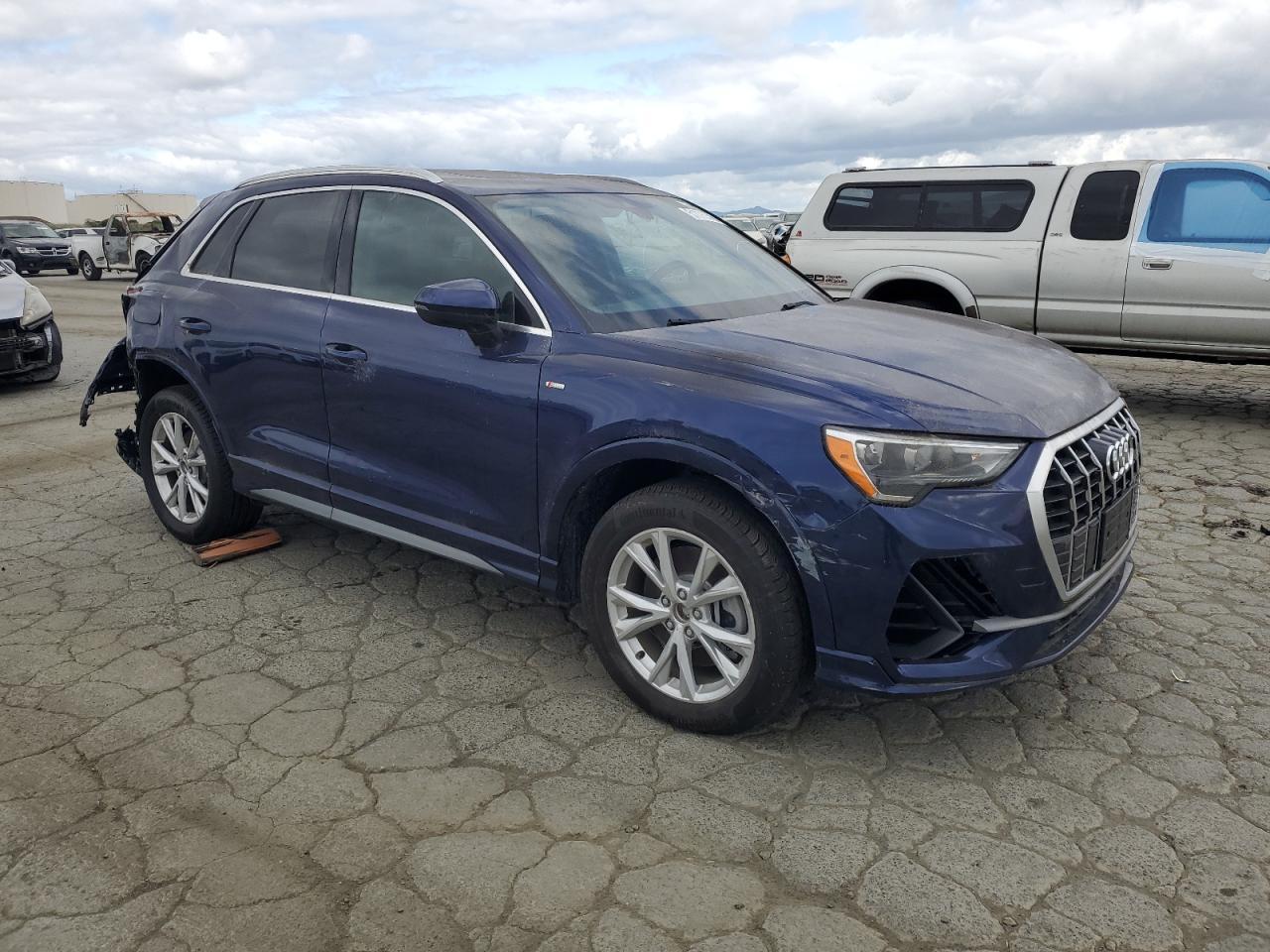 2021 Audi Q3 Premium S Line 45 - Фото 4