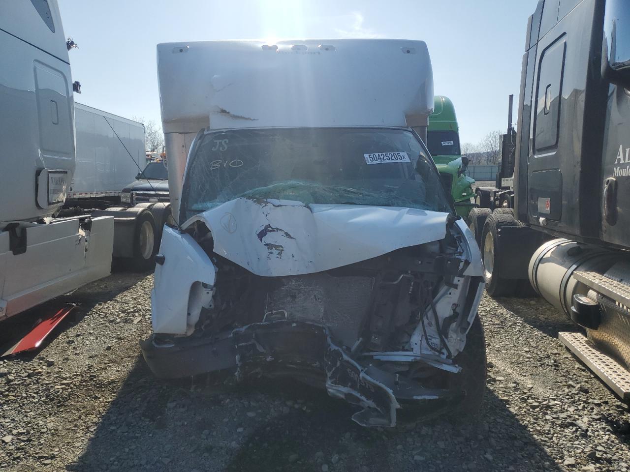 2022 Chevrolet Express G3500 - Image 5