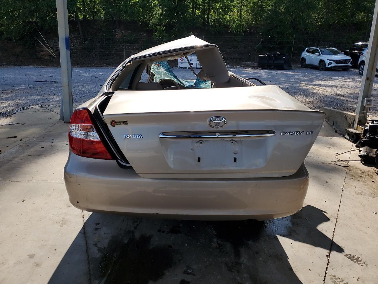 2003 Toyota Camry Le - Фото 6