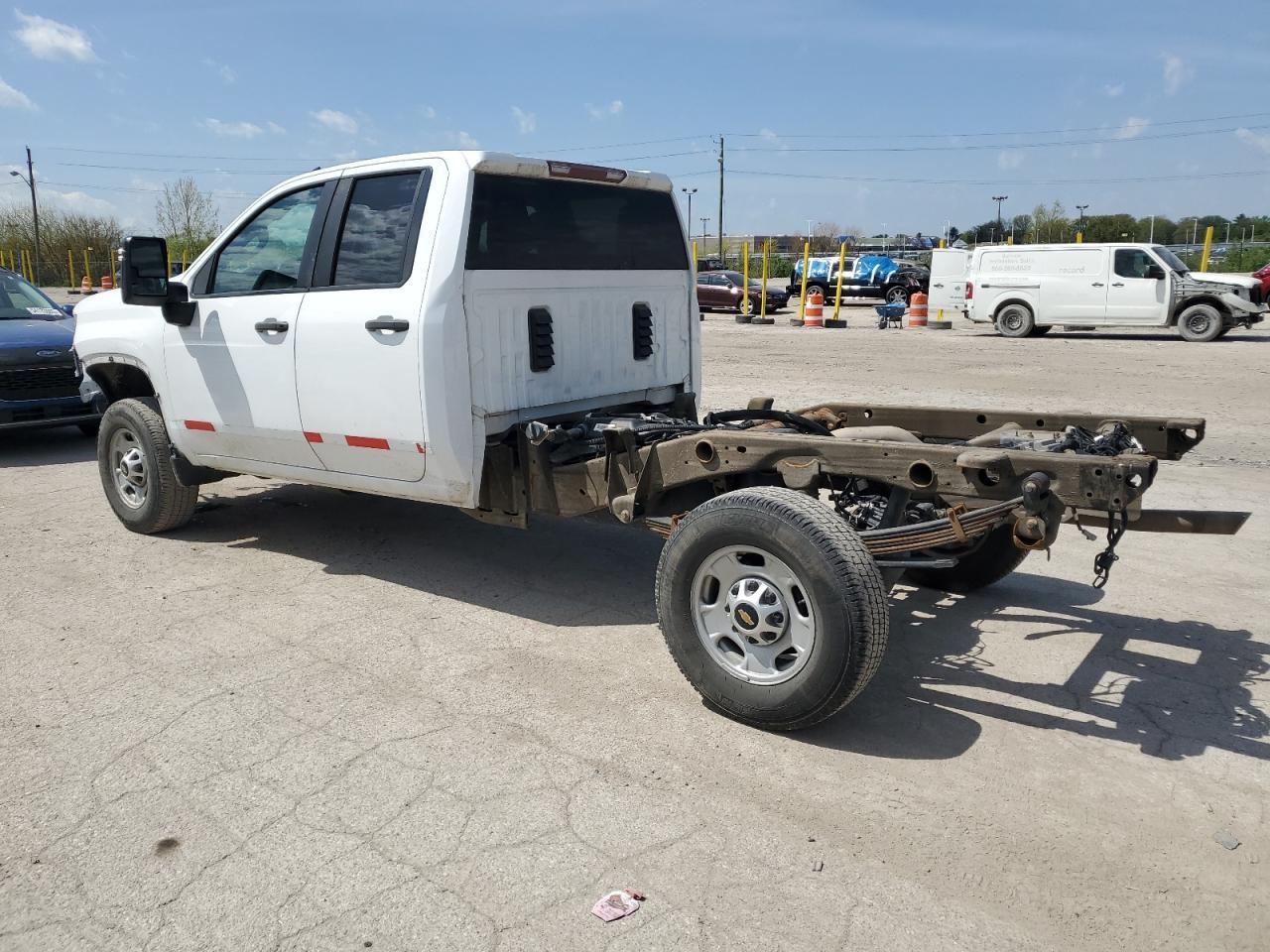 2020 Chevrolet Silverado C2500 Heavy Duty - Фото 2