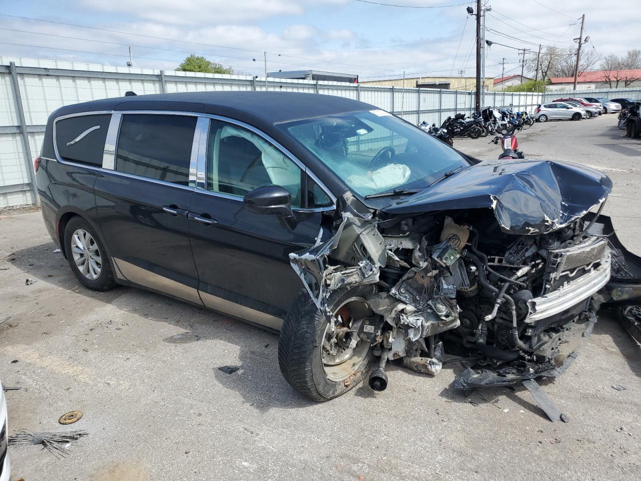2019 Chrysler Pacifica Touring L - Фото 4