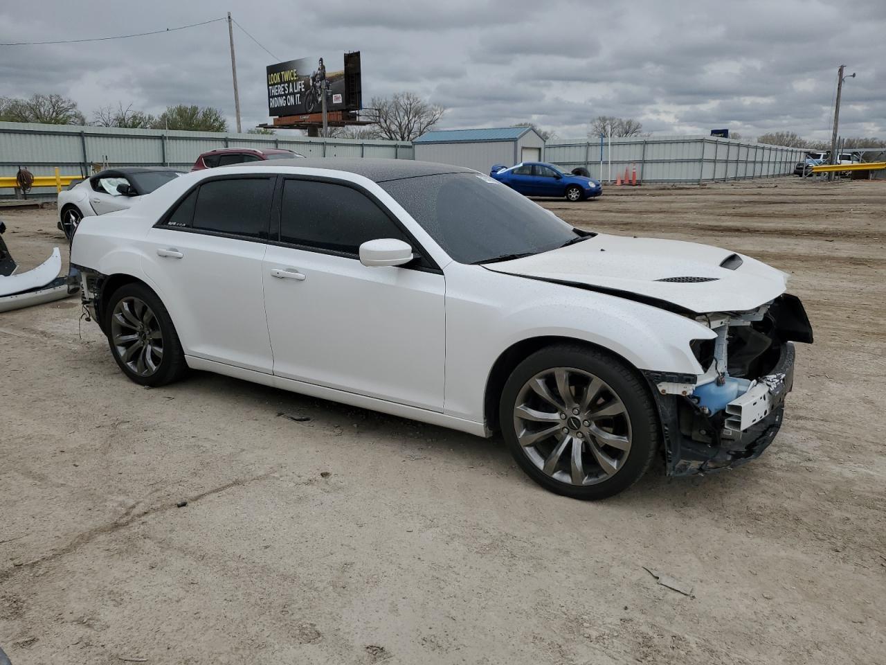 2014 Chrysler 300 S - Фото 4