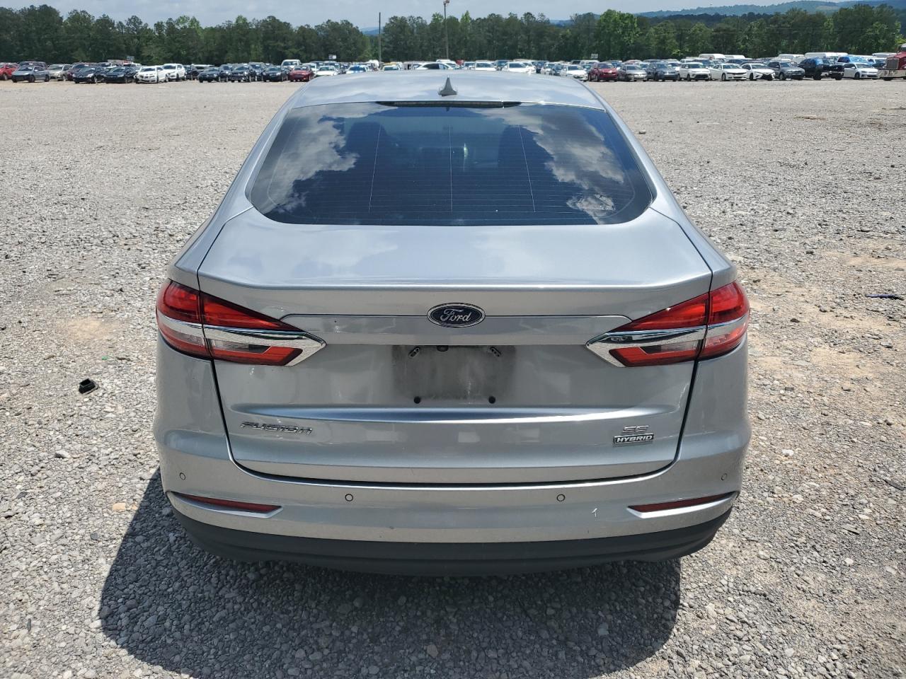 2020 Ford Fusion Se - Image 6
