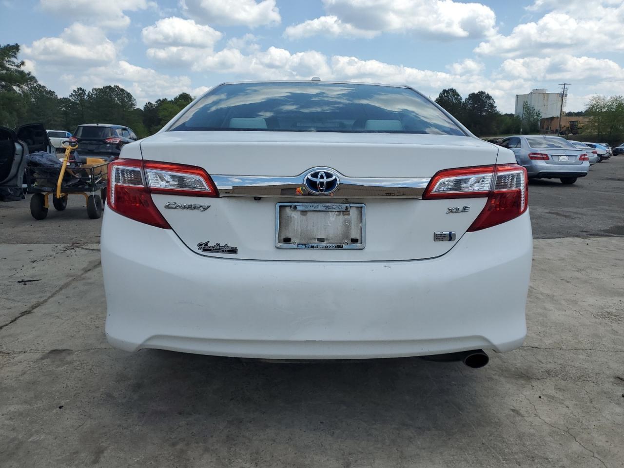 2012 Toyota Camry Hybrid - Image 6