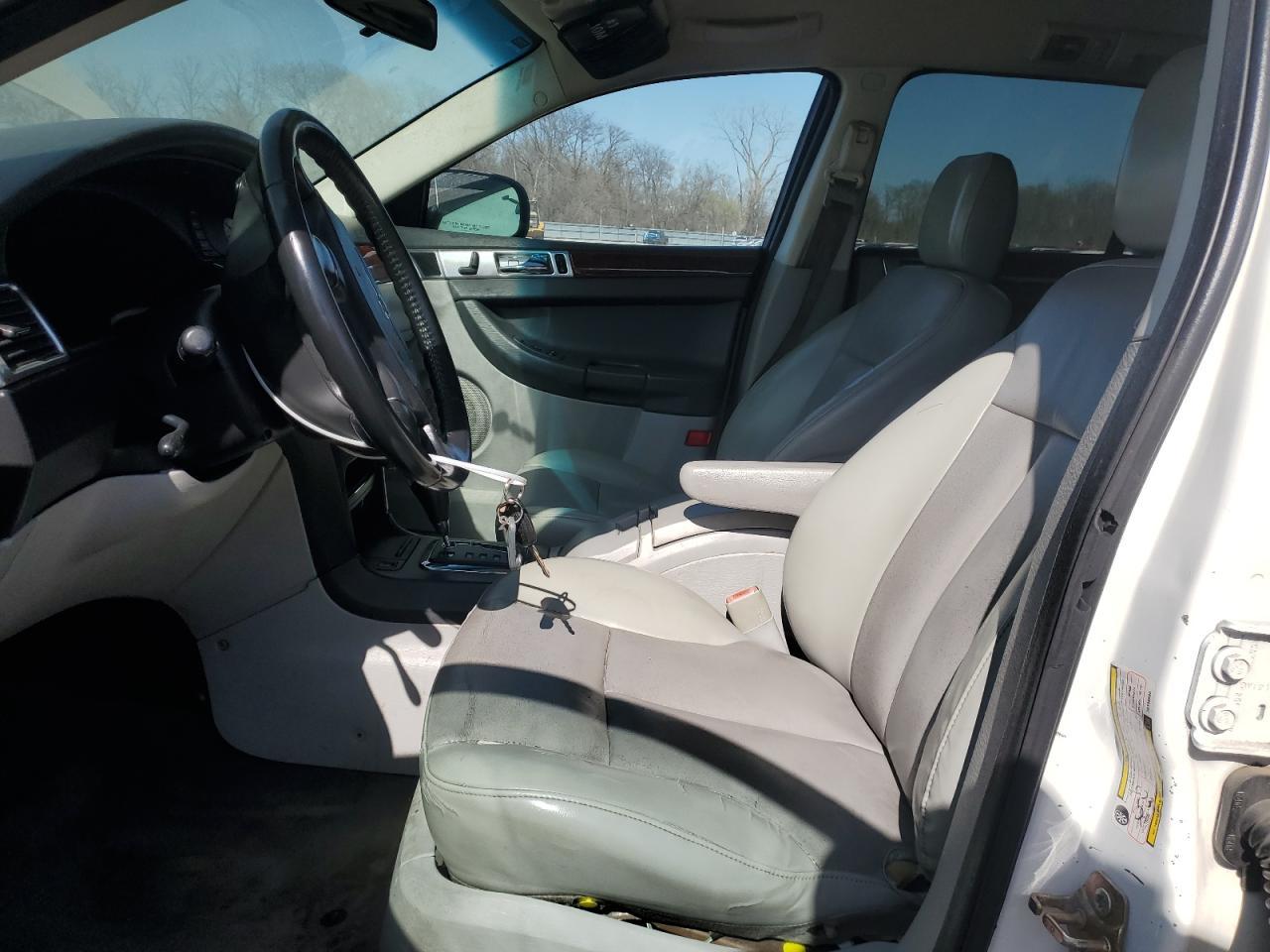 2007 Chrysler Pacifica Touring - Image 7