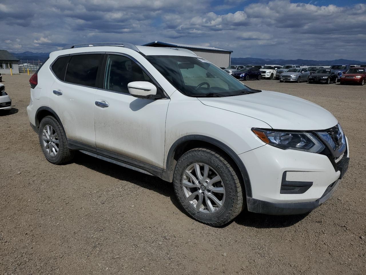 2017 Nissan Rogue S - Фото 4