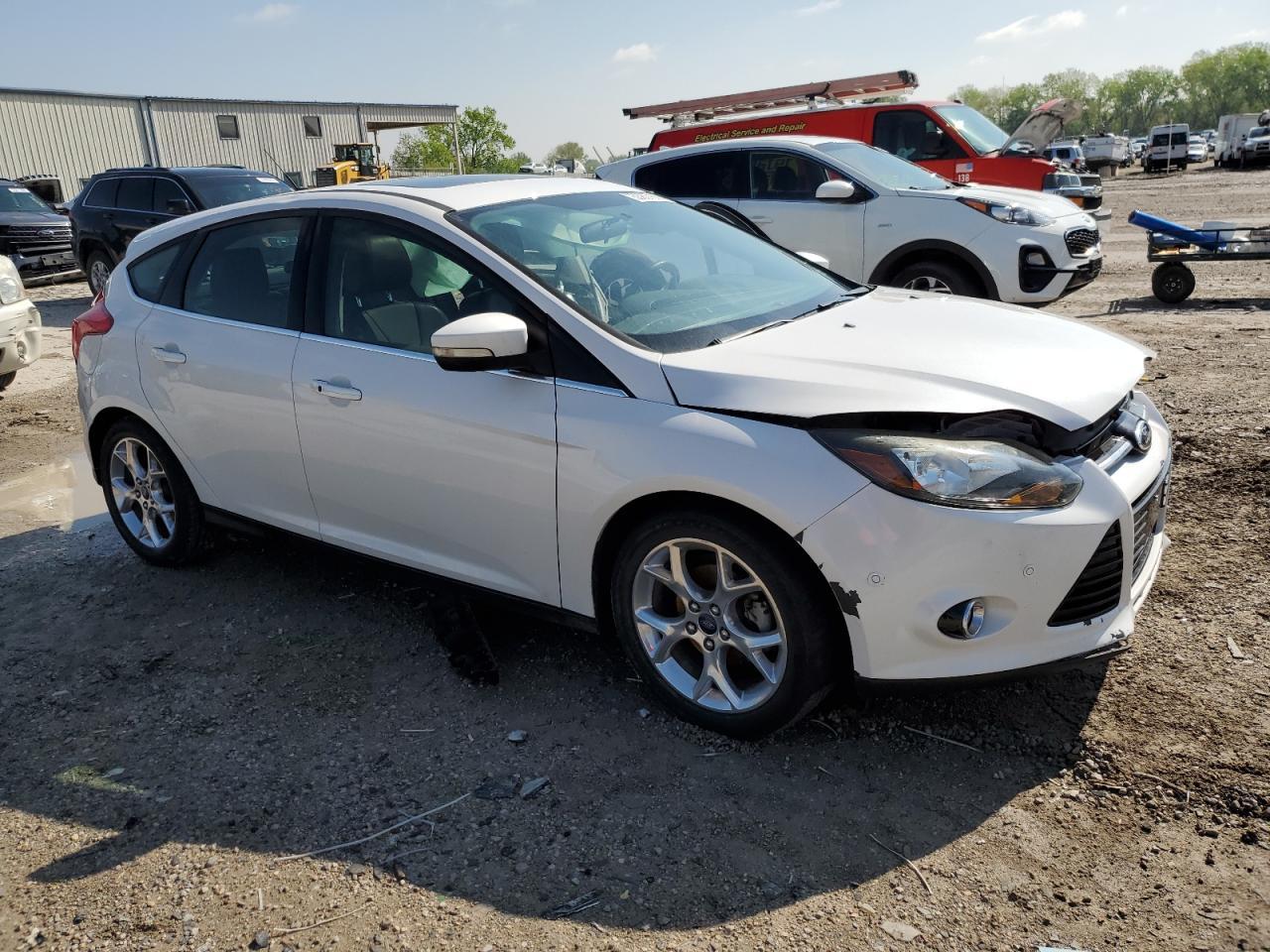 2013 Ford Focus Titanium - Image 4