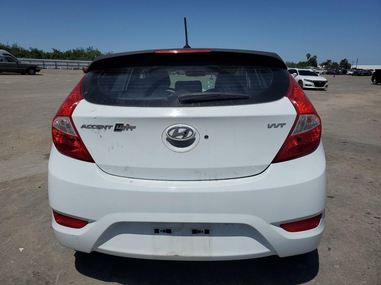 2015 Hyundai Accent Gls - Фото 6