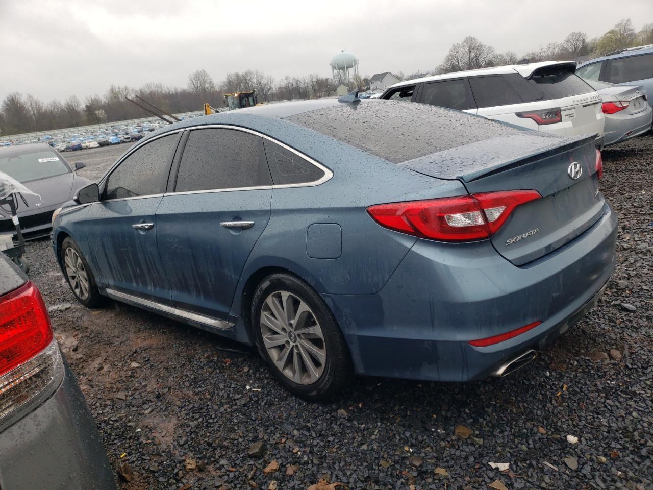 2017 Hyundai Sonata Sport - Image 2