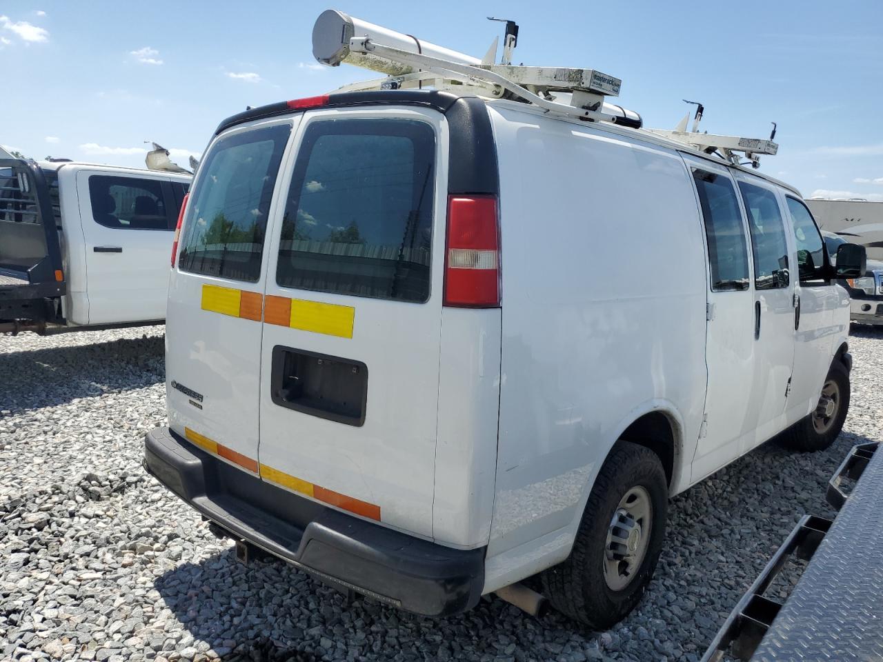 2013 Chevrolet Express G2500 - Фото 4
