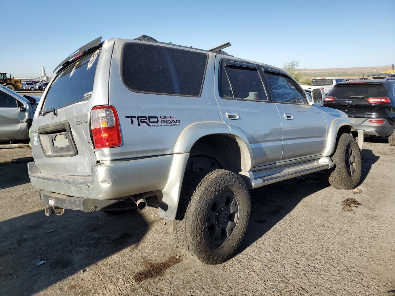 2000 Toyota 4Runner Sr5 - Image 3
