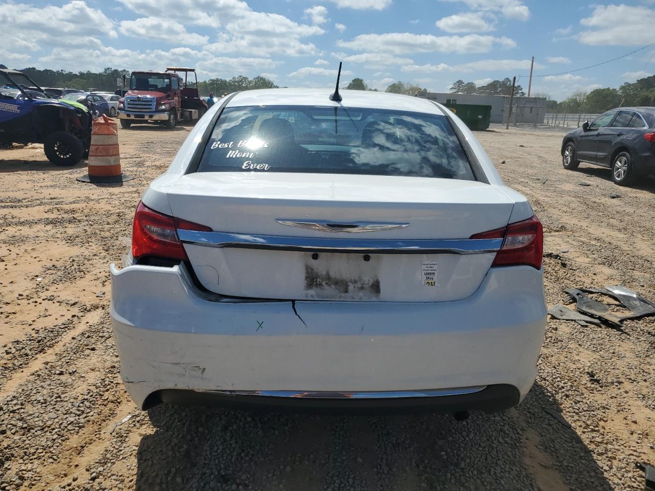 2012 Chrysler 200 Lx - Image 6