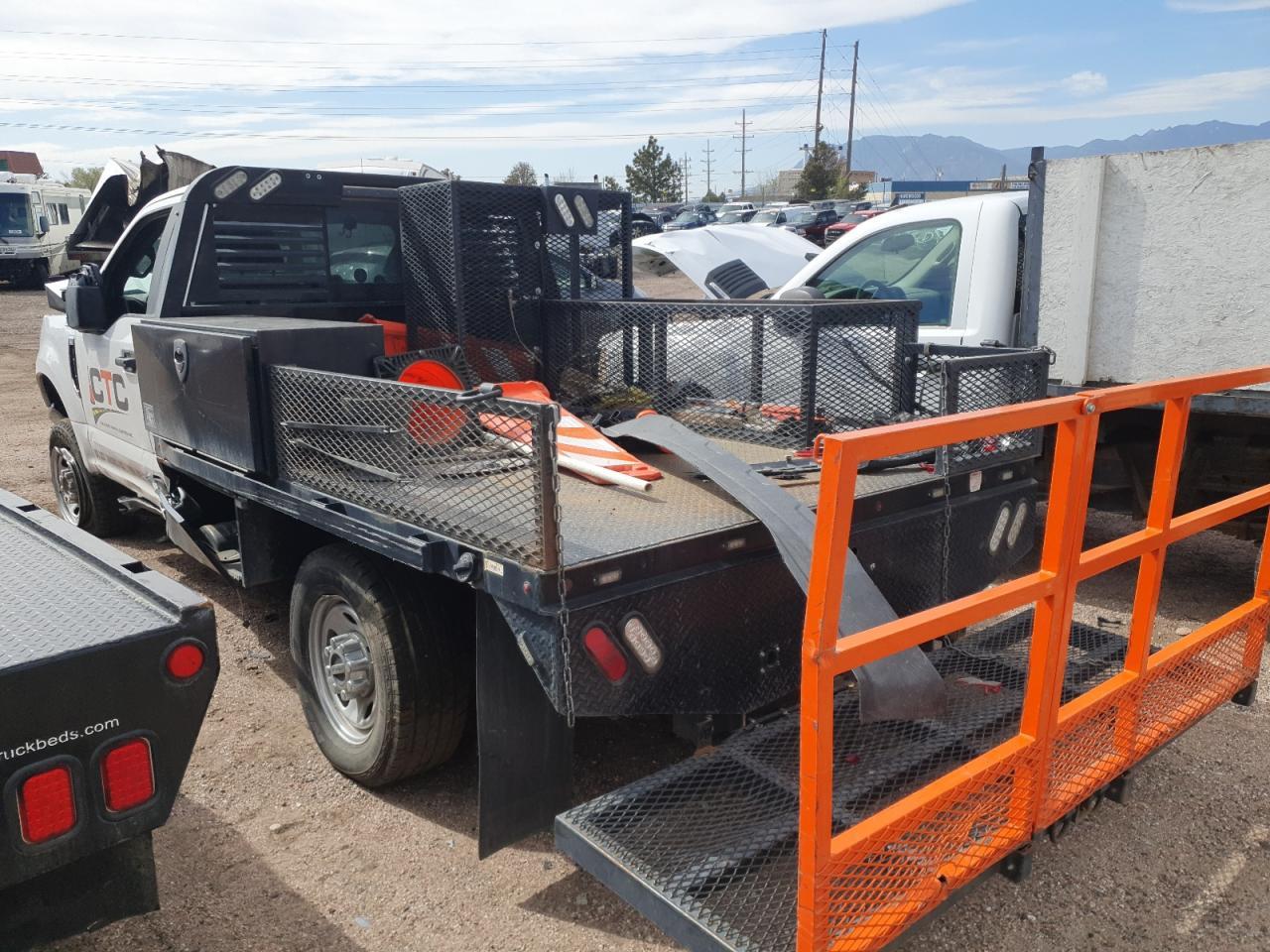 2021 Ford F350 Super Duty - Фото 2