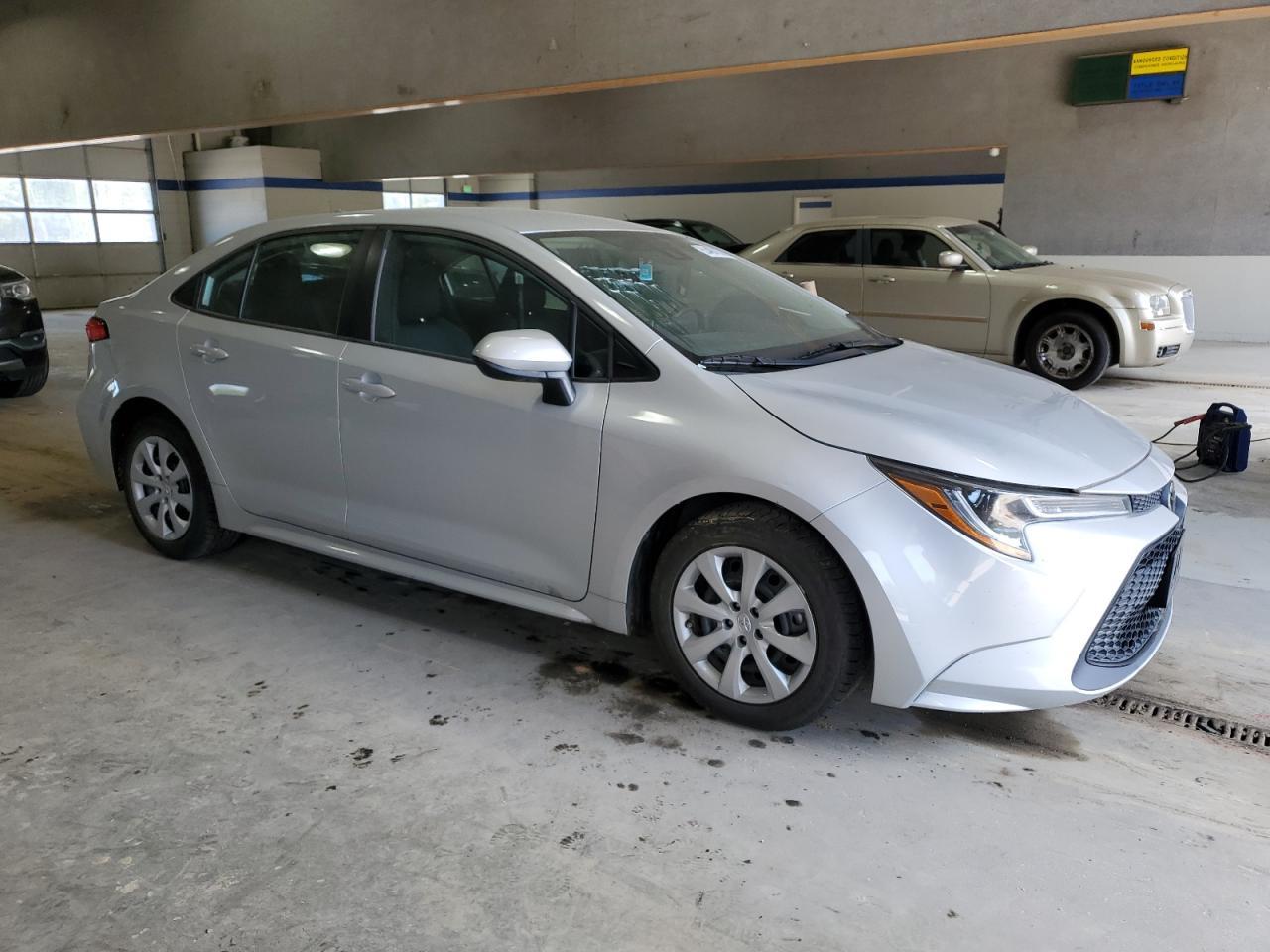 2020 Toyota Corolla Le - Фото 4