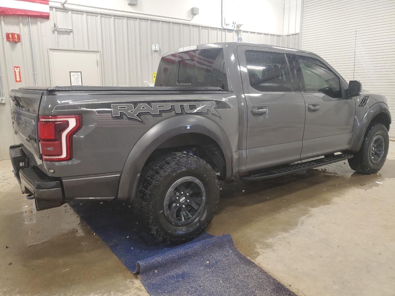 2018 Ford F150 Raptor - Фото 3