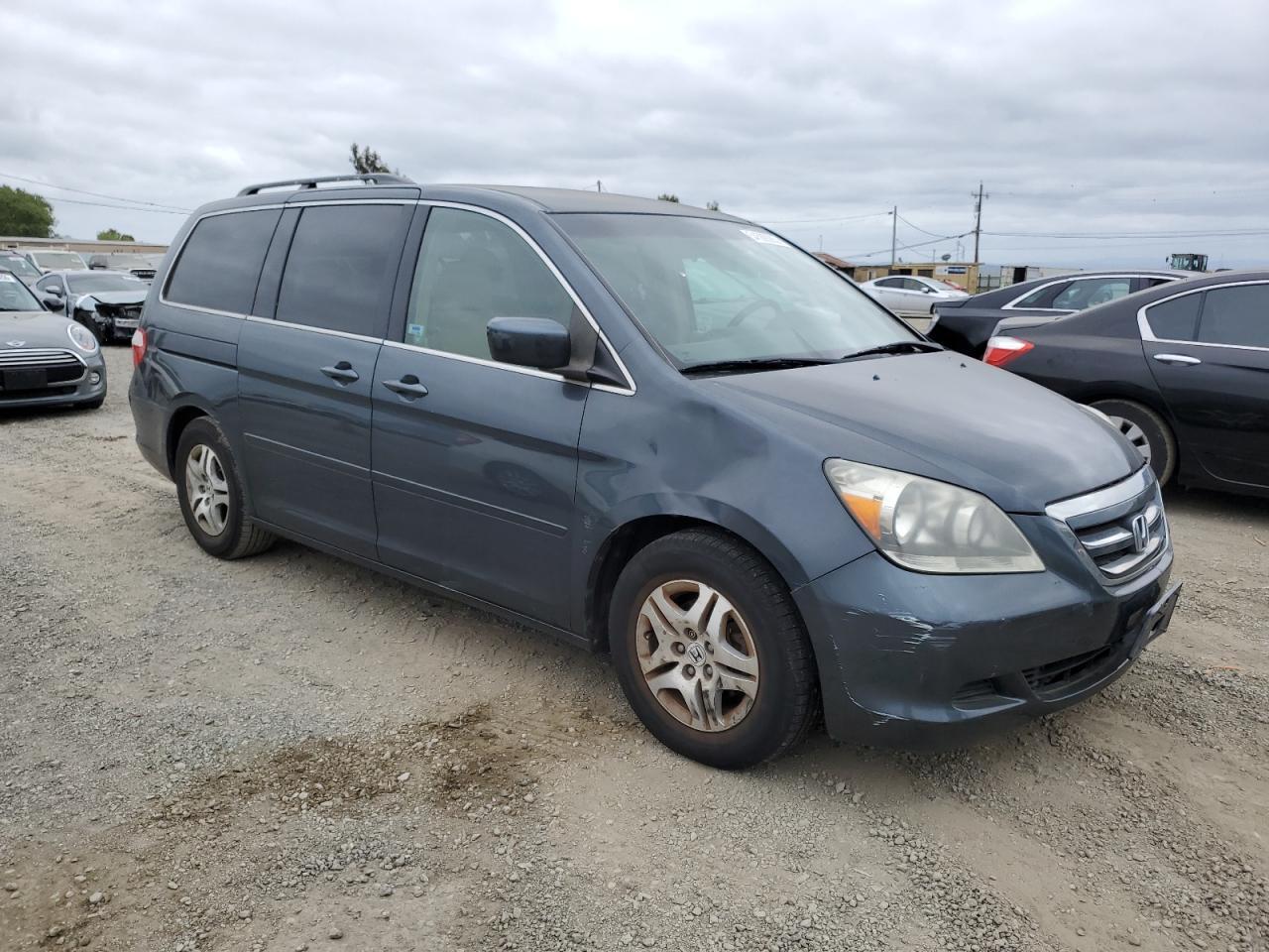 2005 Honda Odyssey Ex - Image 4
