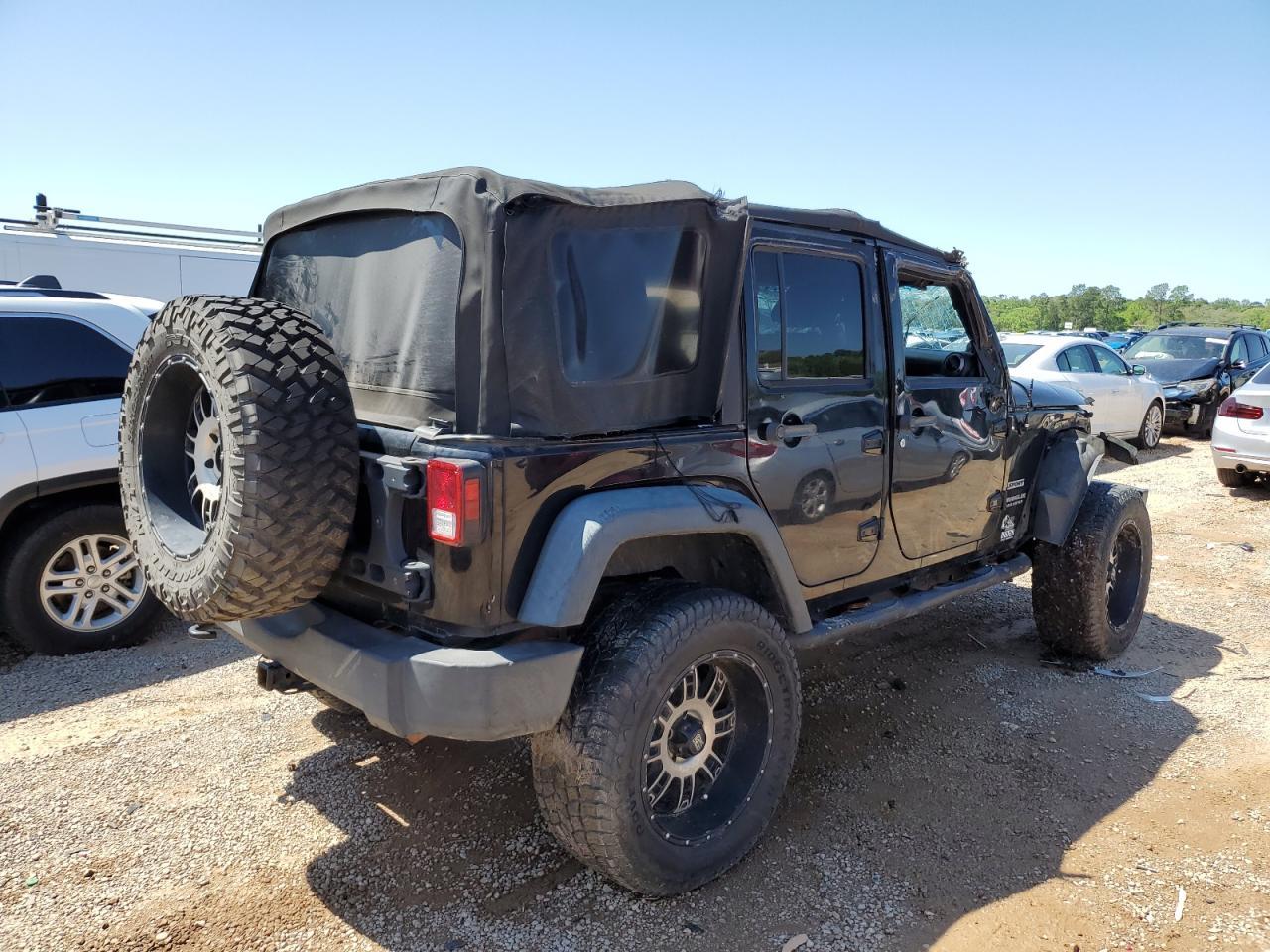2014 Jeep Wrangler Unlimited Sport - Image 3