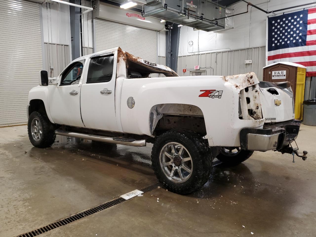 2008 Chevrolet Silverado K2500 Heavy Duty - Фото 2