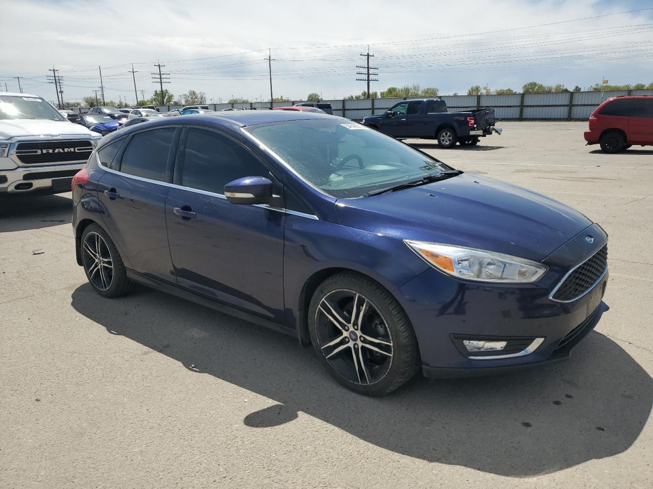 2017 Ford Focus Titanium - Фото 4