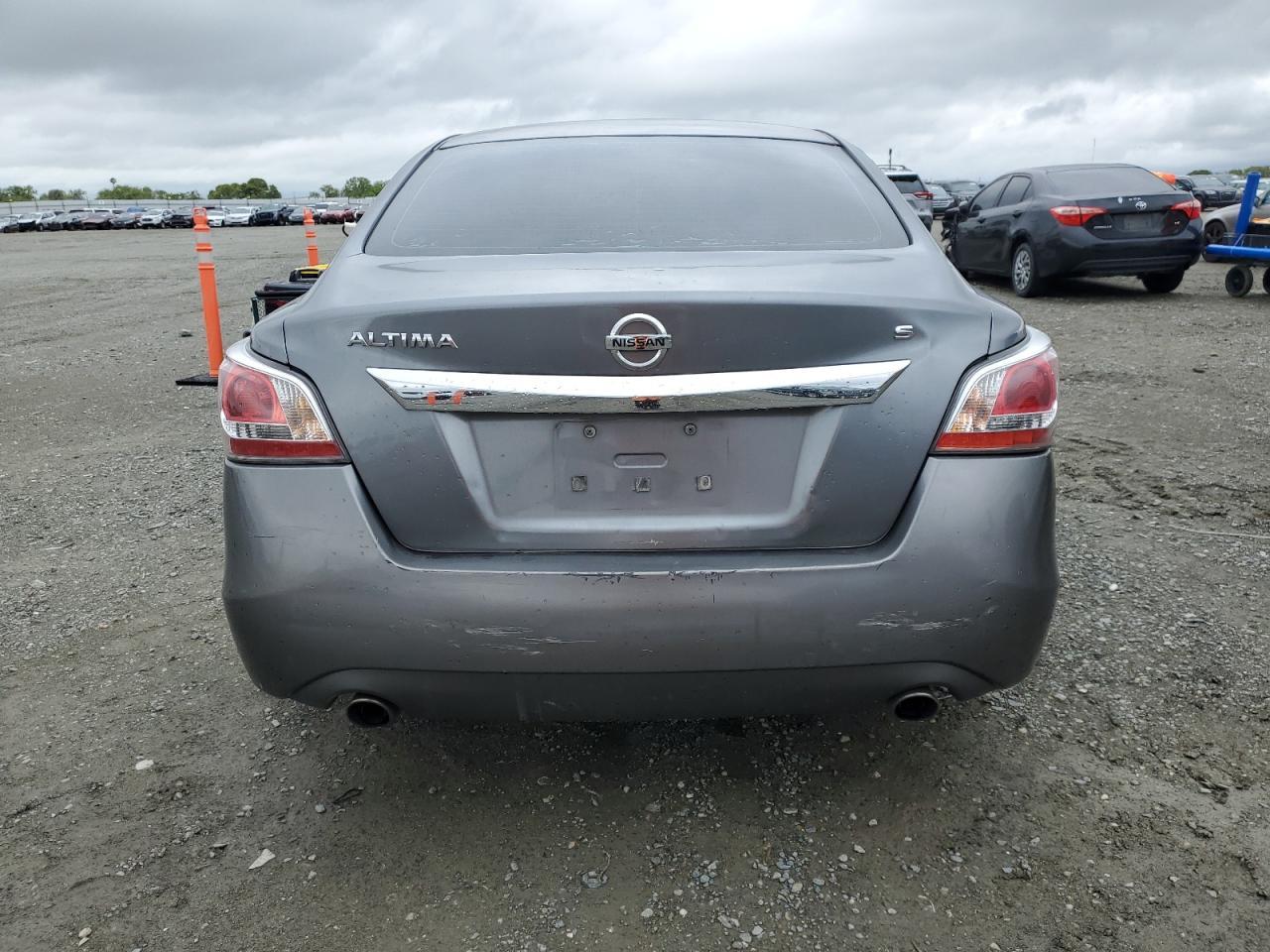 2015 Nissan Altima 2.5 - Image 6