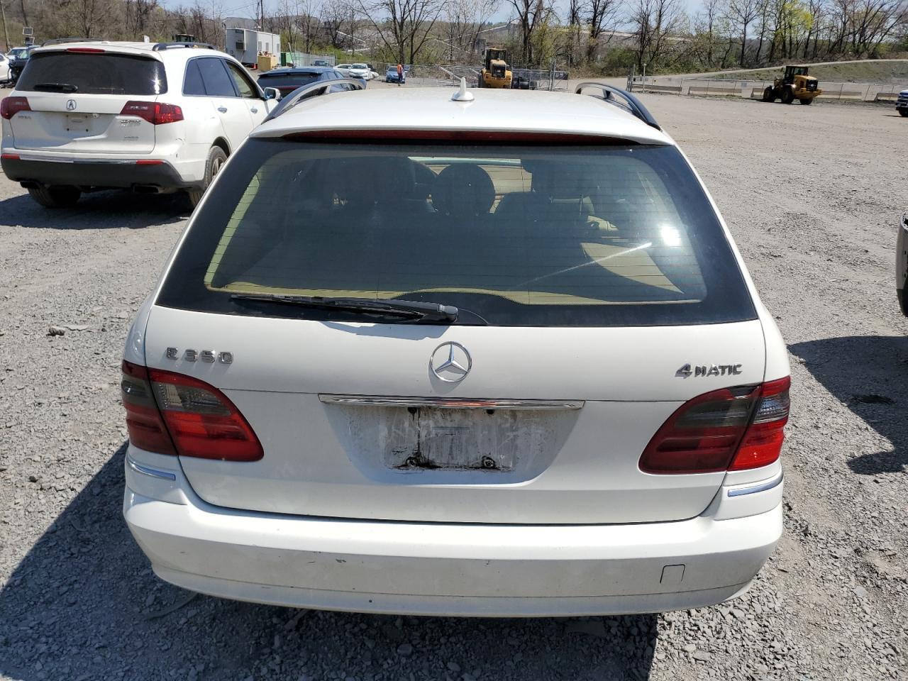 2009 Mercedes-Benz E 350 4Matic - Image 6