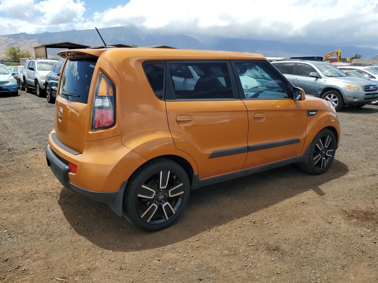 2010 Kia Soul + - Фото 3