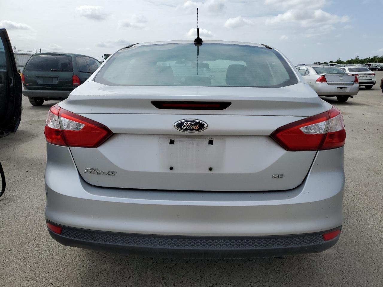 2012 Ford Focus Se - Фото 6