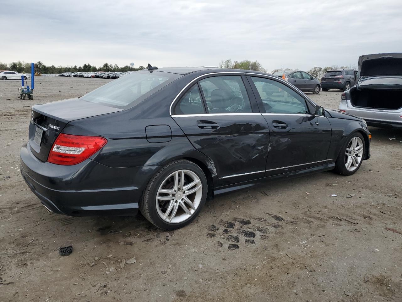 2012 Mercedes-Benz C 300 4Matic - Image 3