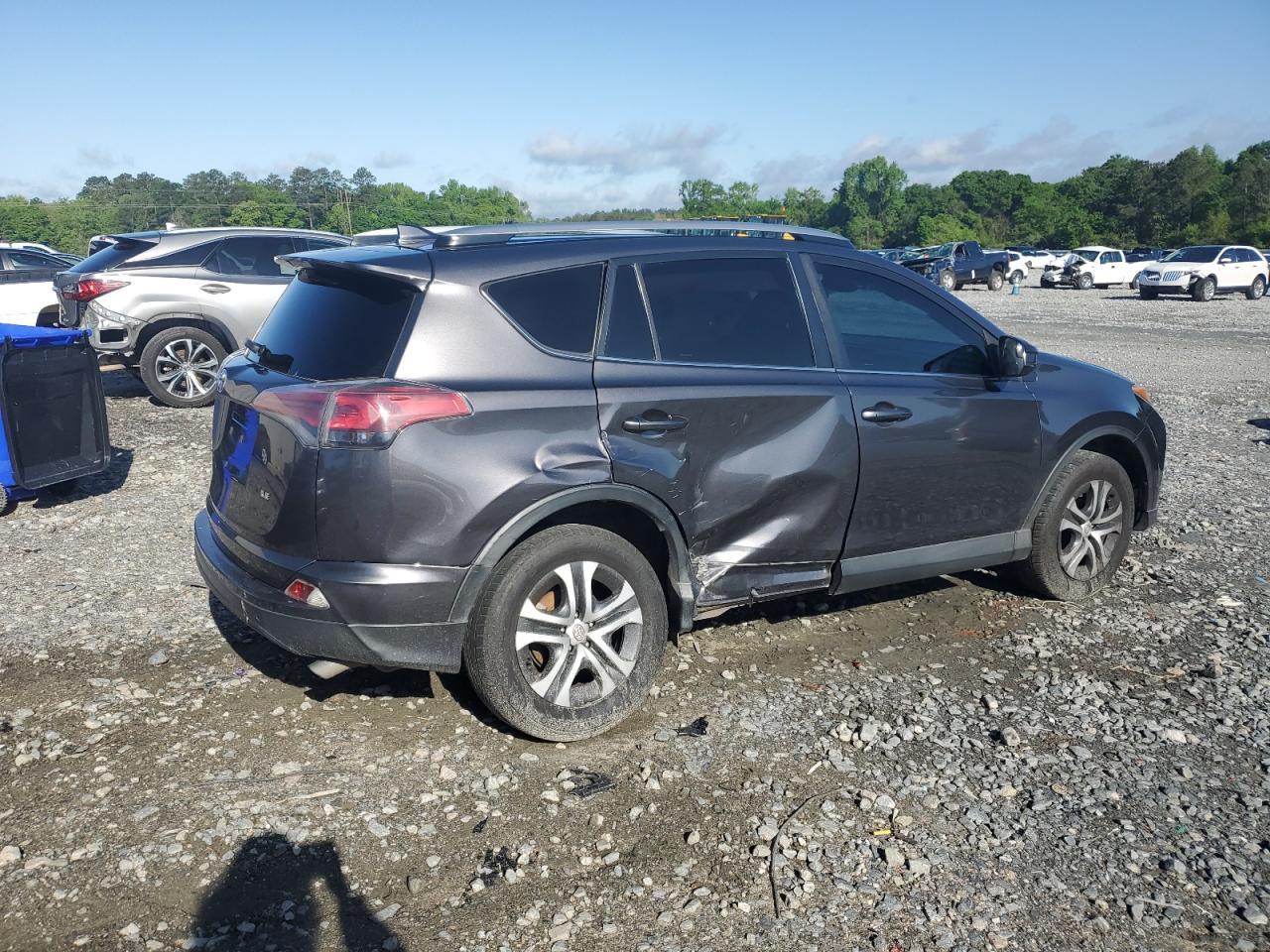 2017 Toyota Rav4 Le - Фото 3