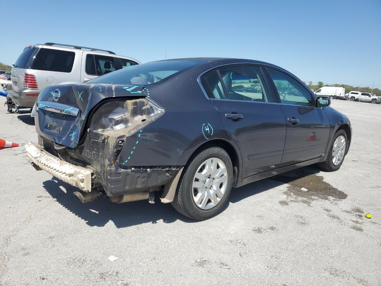2012 Nissan Altima Base - Фото 3