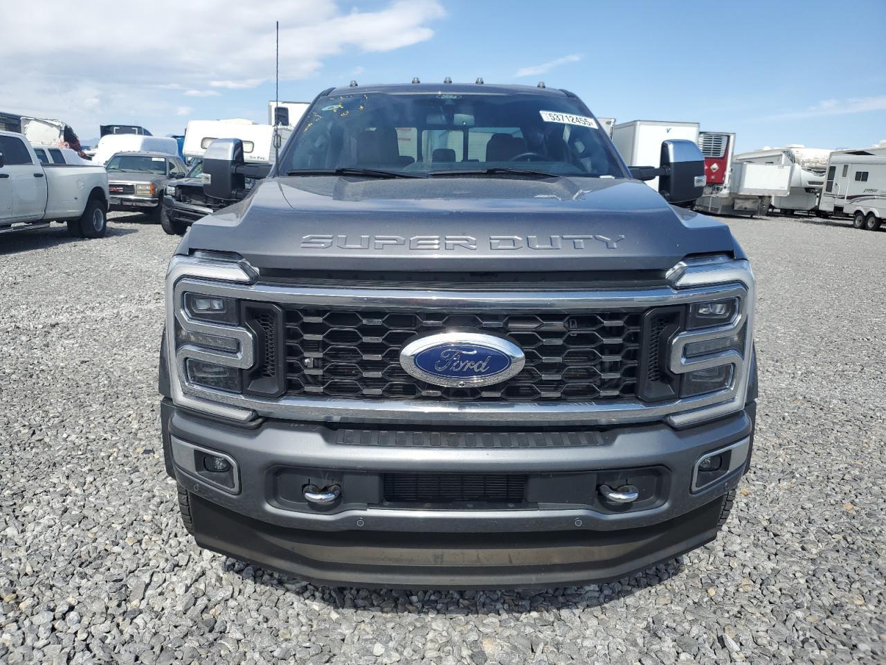 2024 Ford F450 Super Duty - Фото 5