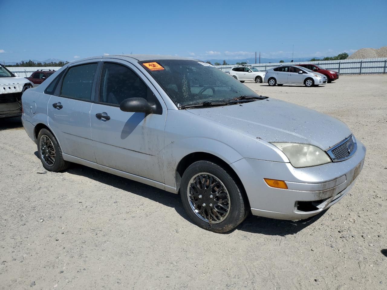 2005 Ford Focus Zx4 - Image 4