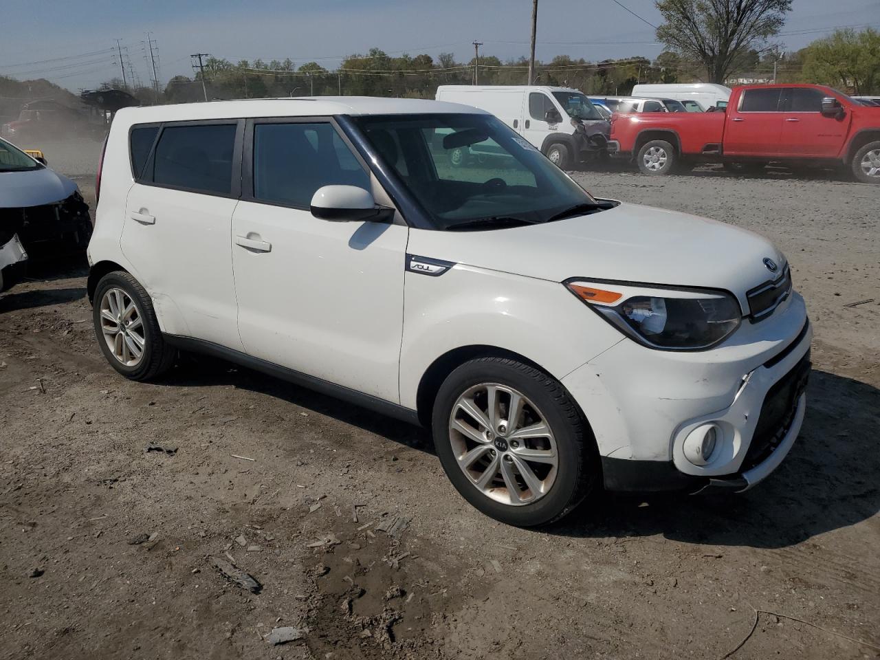 2017 Kia Soul + - Фото 4