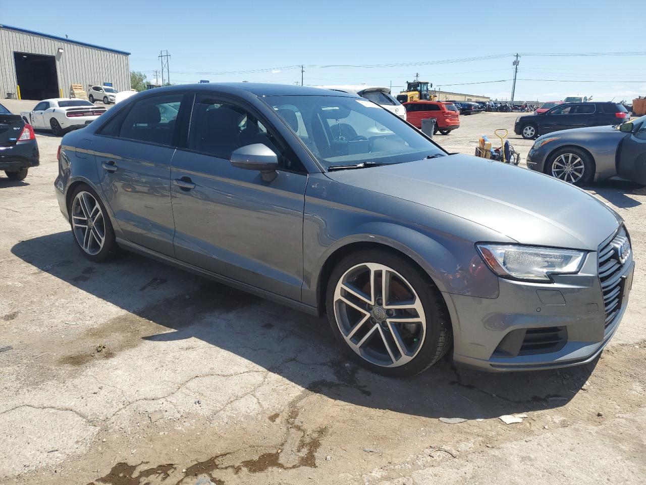 2020 Audi A3 Premium - Фото 4