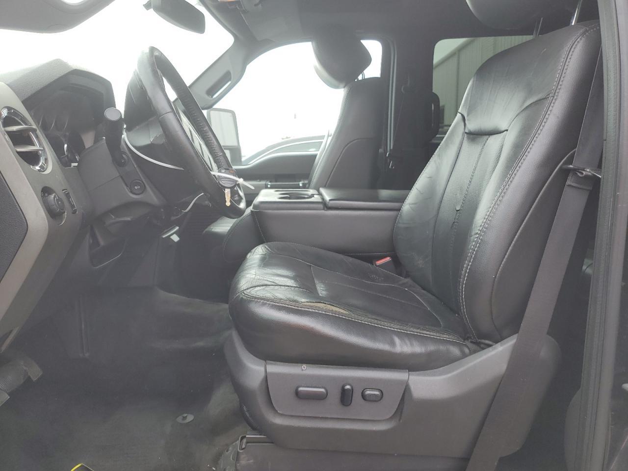 2012 Ford F250 Super Duty - Image 7